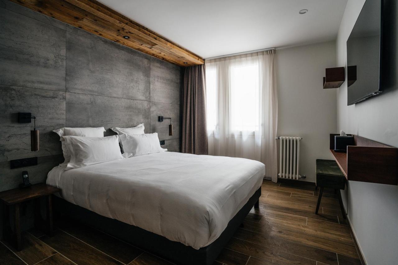 Auberge Du Lyonnais Annecy Bagian luar foto