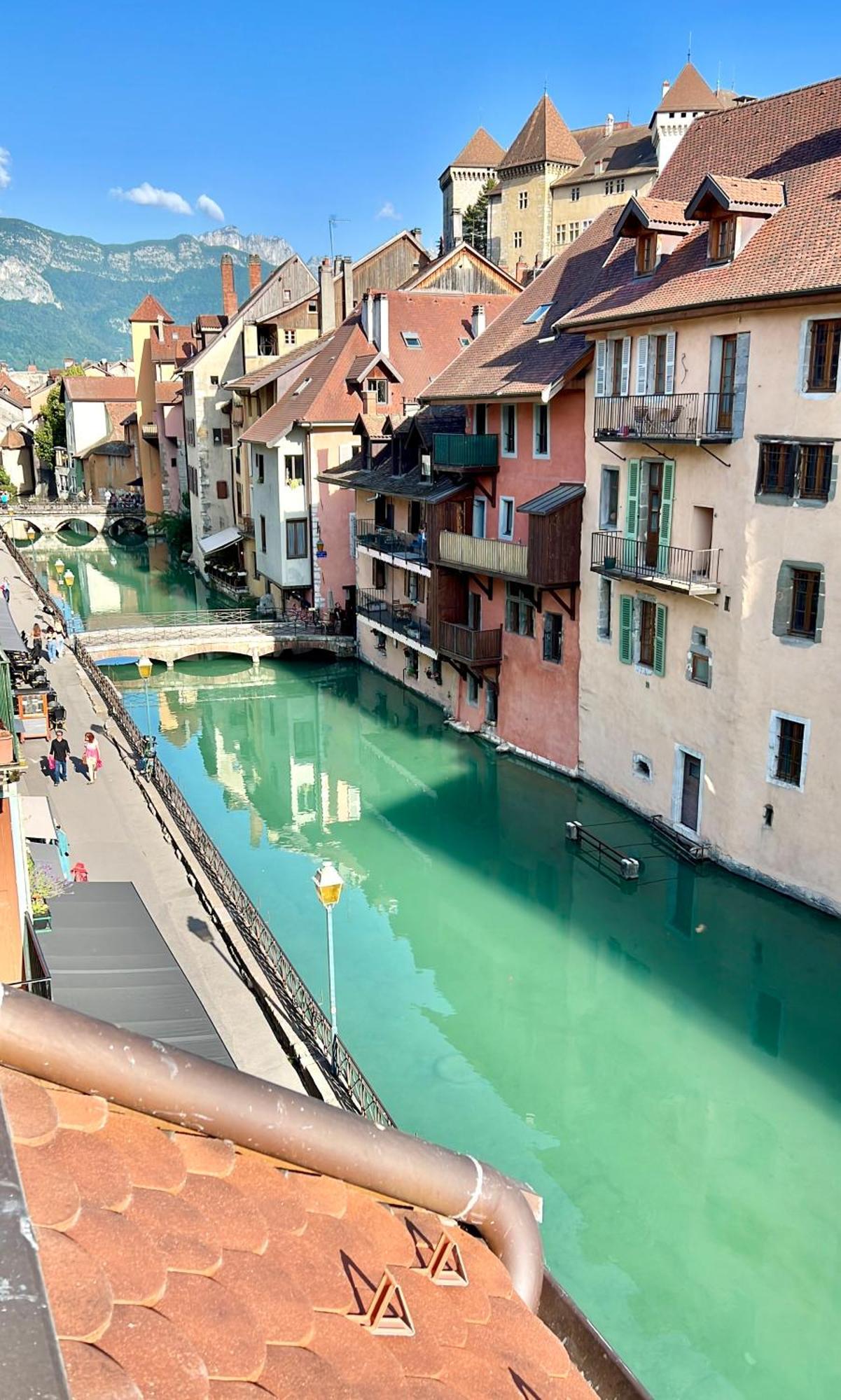 Auberge Du Lyonnais Annecy Bagian luar foto